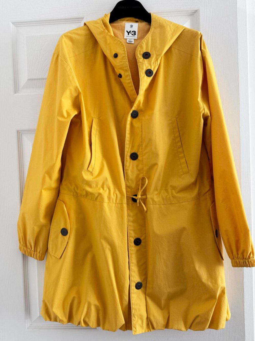 Y-3 Bubble Hem Jacket with Hood in Yellow, size Small